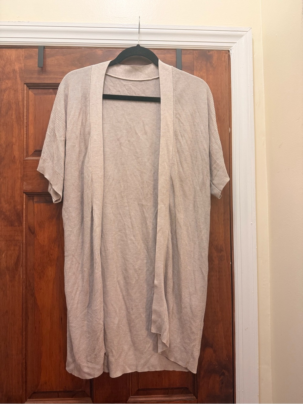 Light Beige Open-Front Short-Sleeve Sweater Cardigan